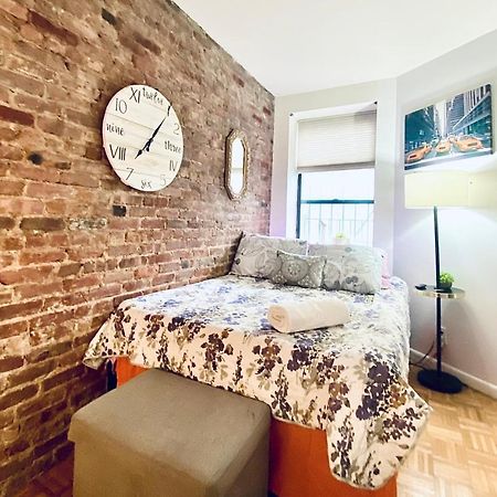Times Square Manhattan - Private Room In 2 Bedroom Apartment Nowy Jork Zewnętrze zdjęcie